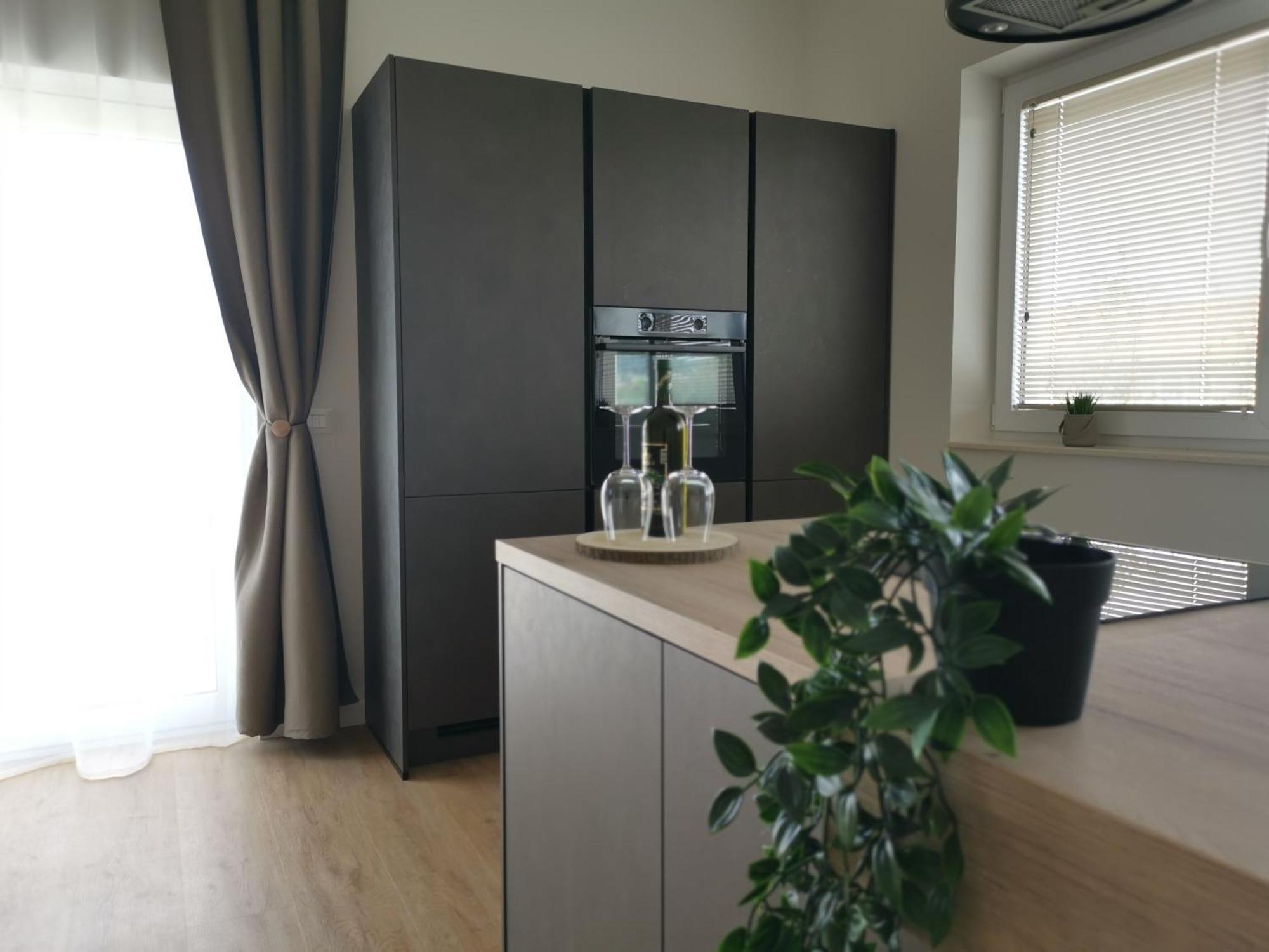 Villa Kora - Luxury Holiday Apartments ลุมบาร์ดา ภายนอก รูปภาพ